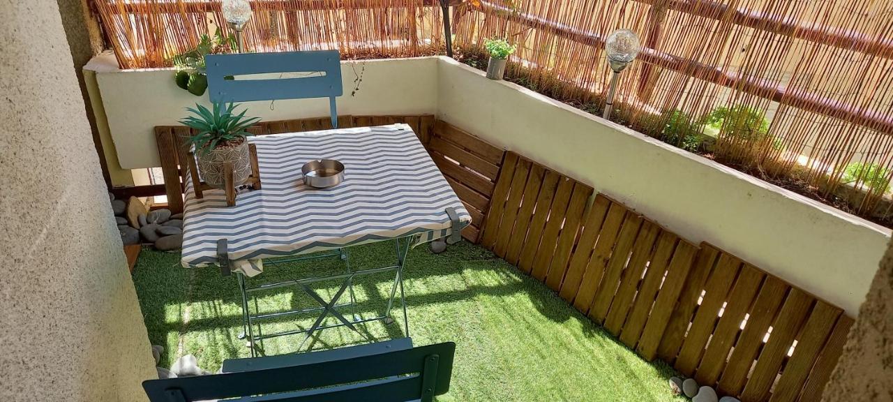 ポーLe Petit Loup Palois - Terrasse & Wifi Fibreアパートメント エクステリア 写真