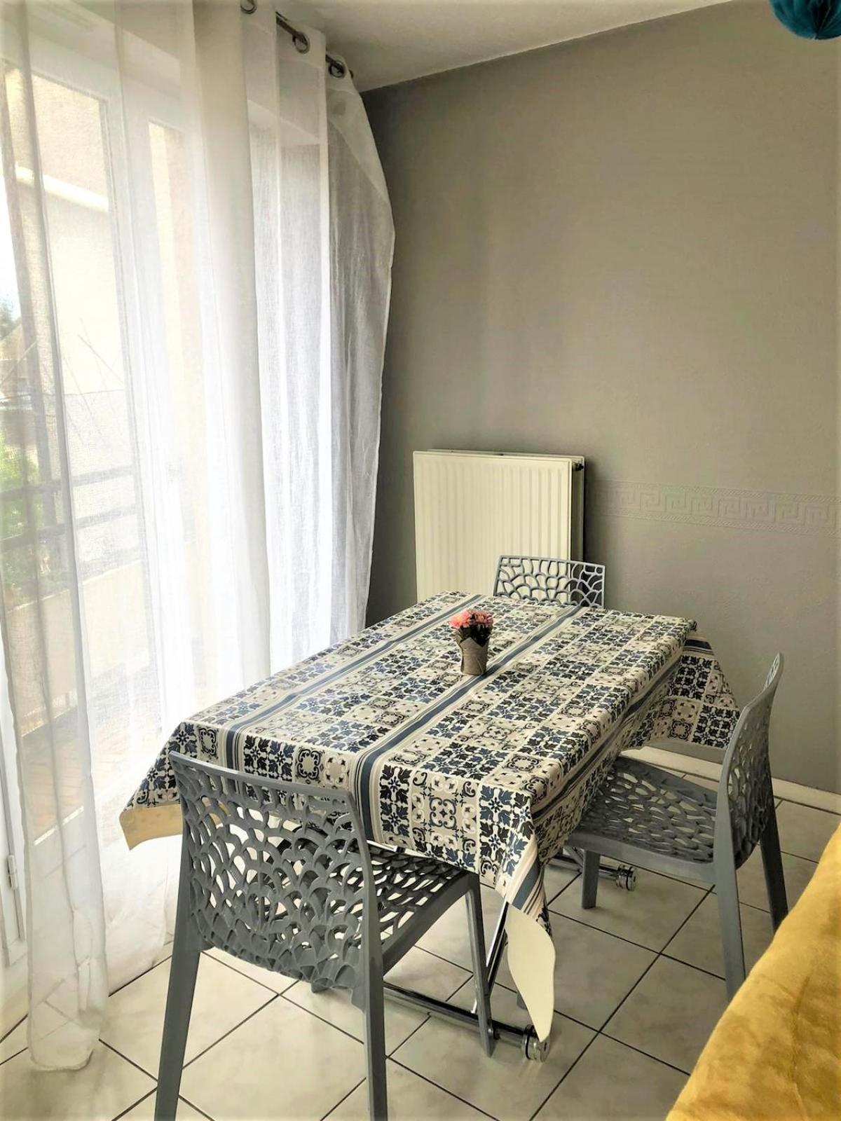 ポーLe Petit Loup Palois - Terrasse & Wifi Fibreアパートメント エクステリア 写真